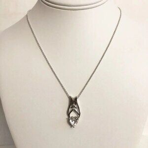 Winged Heart Rhinestone Pendant Necklace Marked 18K GP NWOT
